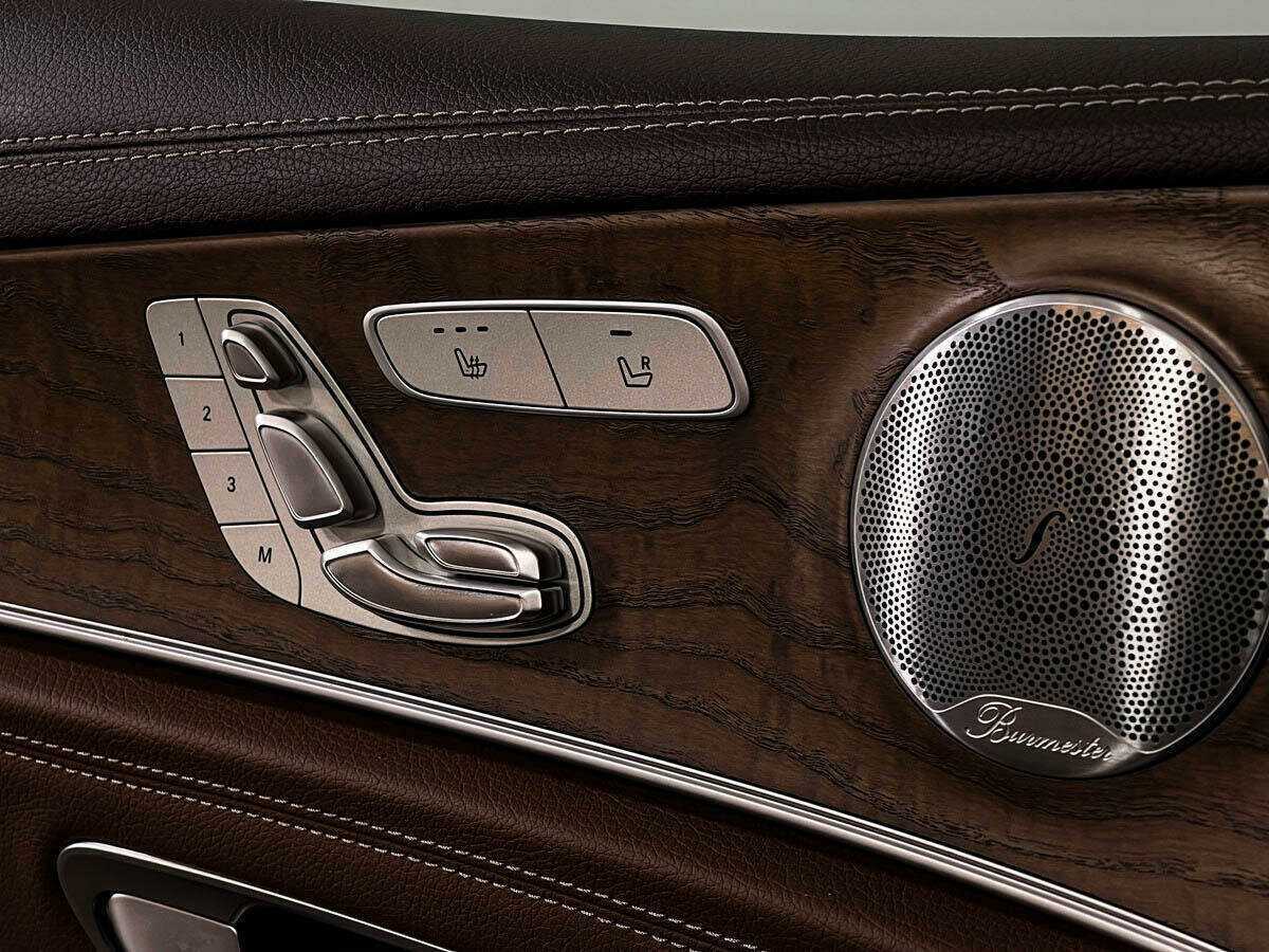 Б/У Мерседес-Бенц Е-Класс 2018 года. Фото: #16