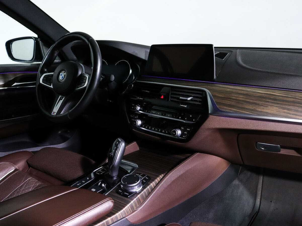 Б/У БМВ 6 серии 2018 года. Фото: #8