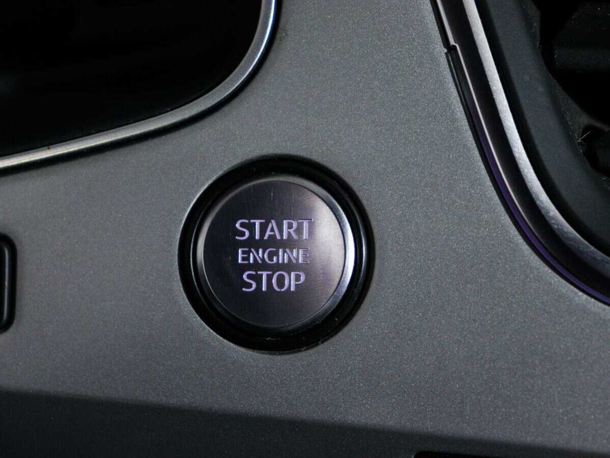 Б/У Ауди К7 2017 года. Фото: #15