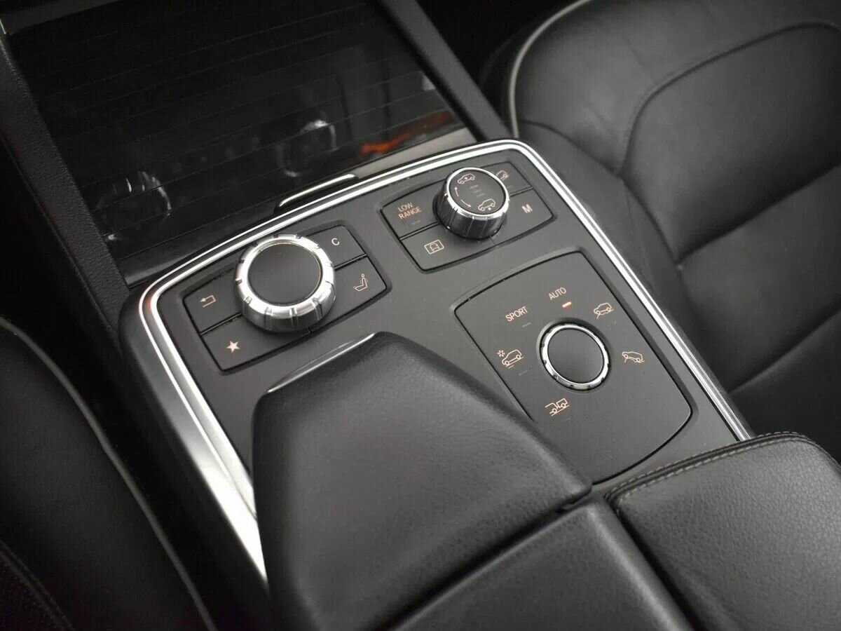 Б/У Мерседес-Бенц ГЛ-Класс 2013 года. Фото: #22