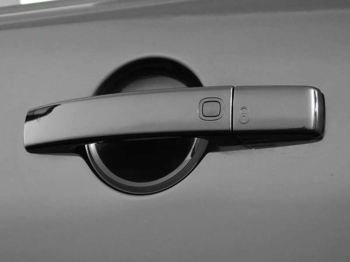 Б/У Лэнд Ровер Дискавери 2014 года. Фото: #23