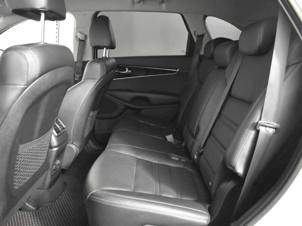 Б/У Киа Соренто 2019 года. Фото: #6