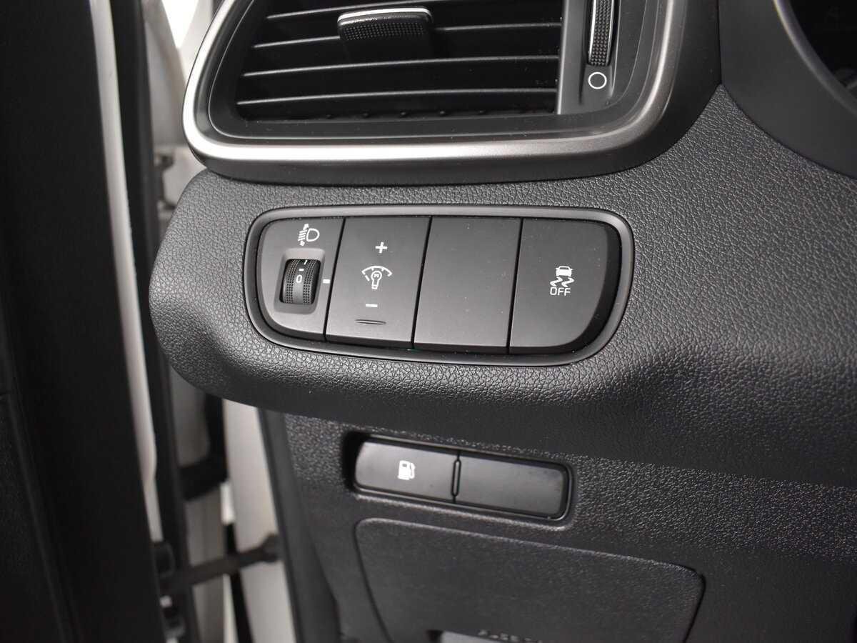 Б/У Киа Соренто 2019 года. Фото: #13