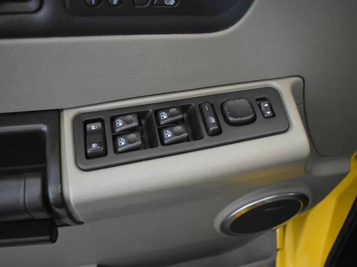 Б/У Хаммер Х2 2005 года. Фото: #7