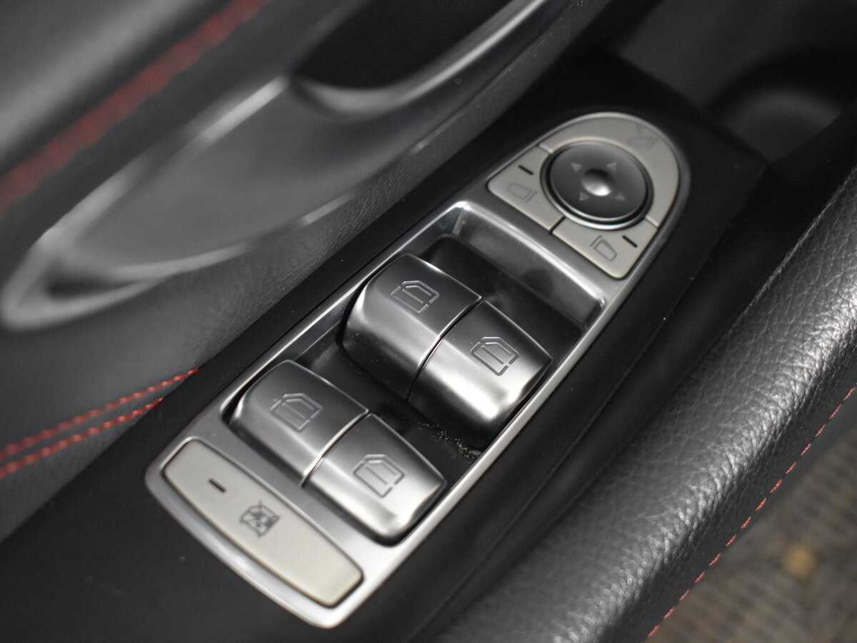 Б/У Мерседес-Бенц Е-Класс АМГ 2018 года. Фото: #7