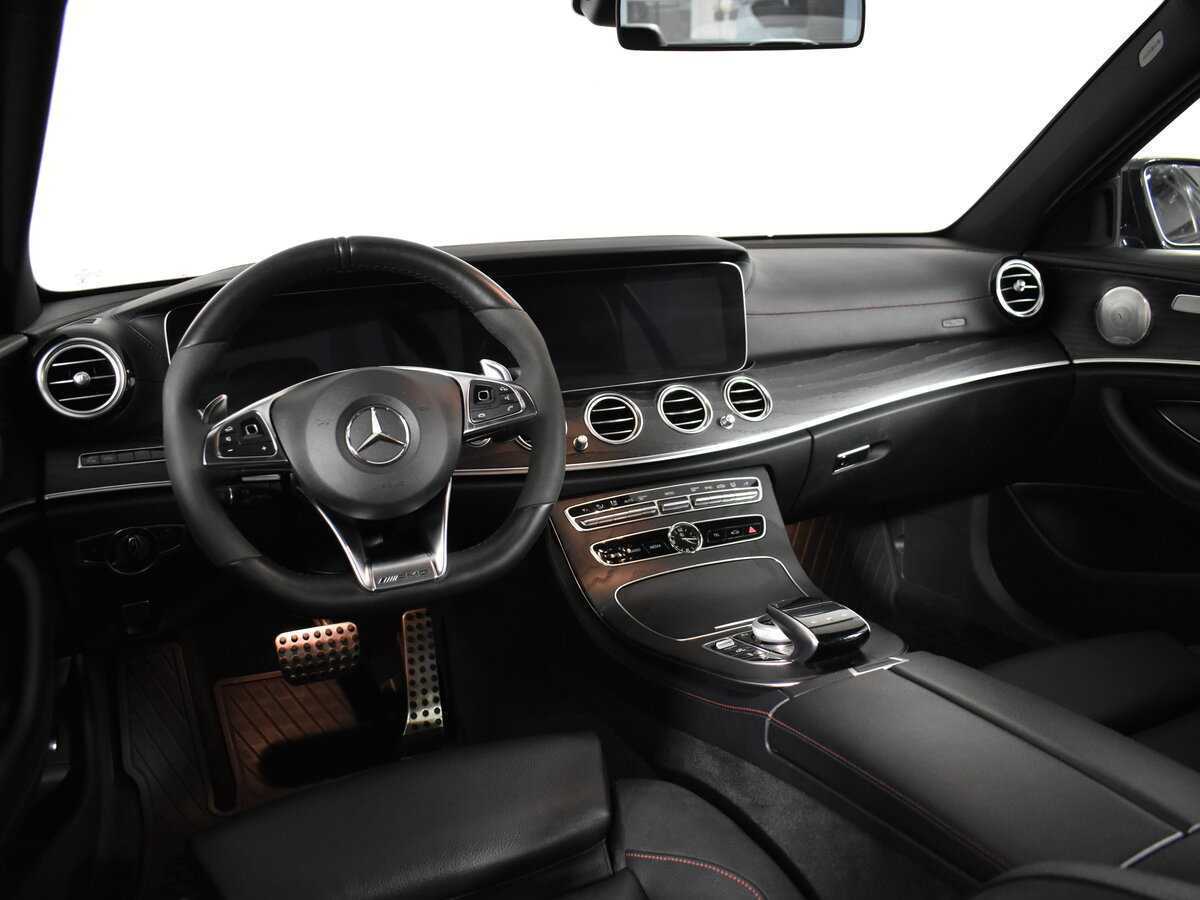 Б/У Мерседес-Бенц Е-Класс АМГ 2018 года. Фото: #13