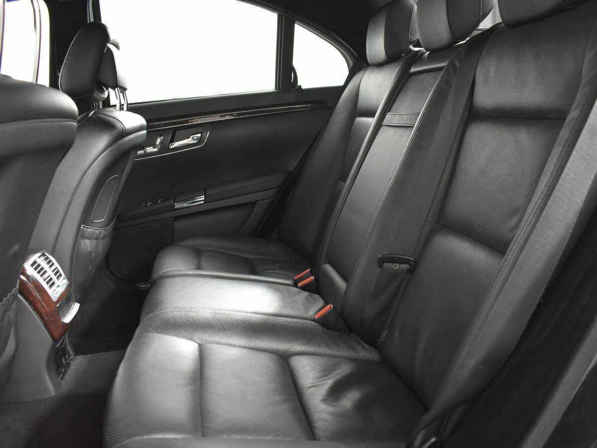 Б/У Мерседес-Бенц С-Класс 2011 года. Фото: #9