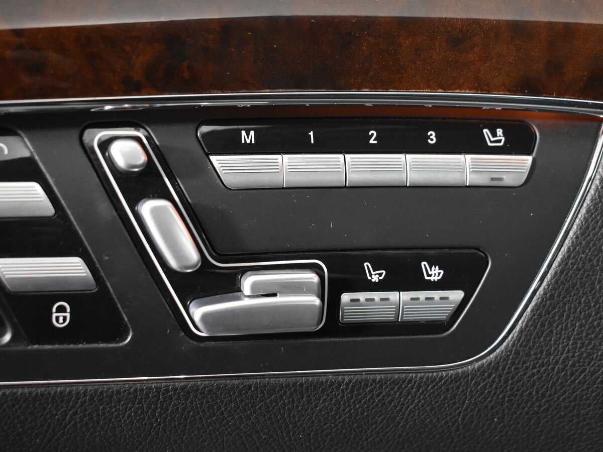 Б/У Мерседес-Бенц С-Класс 2011 года. Фото: #12