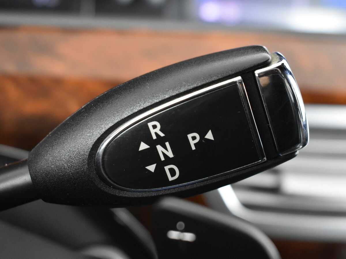 Б/У Мерседес-Бенц С-Класс 2011 года. Фото: #17