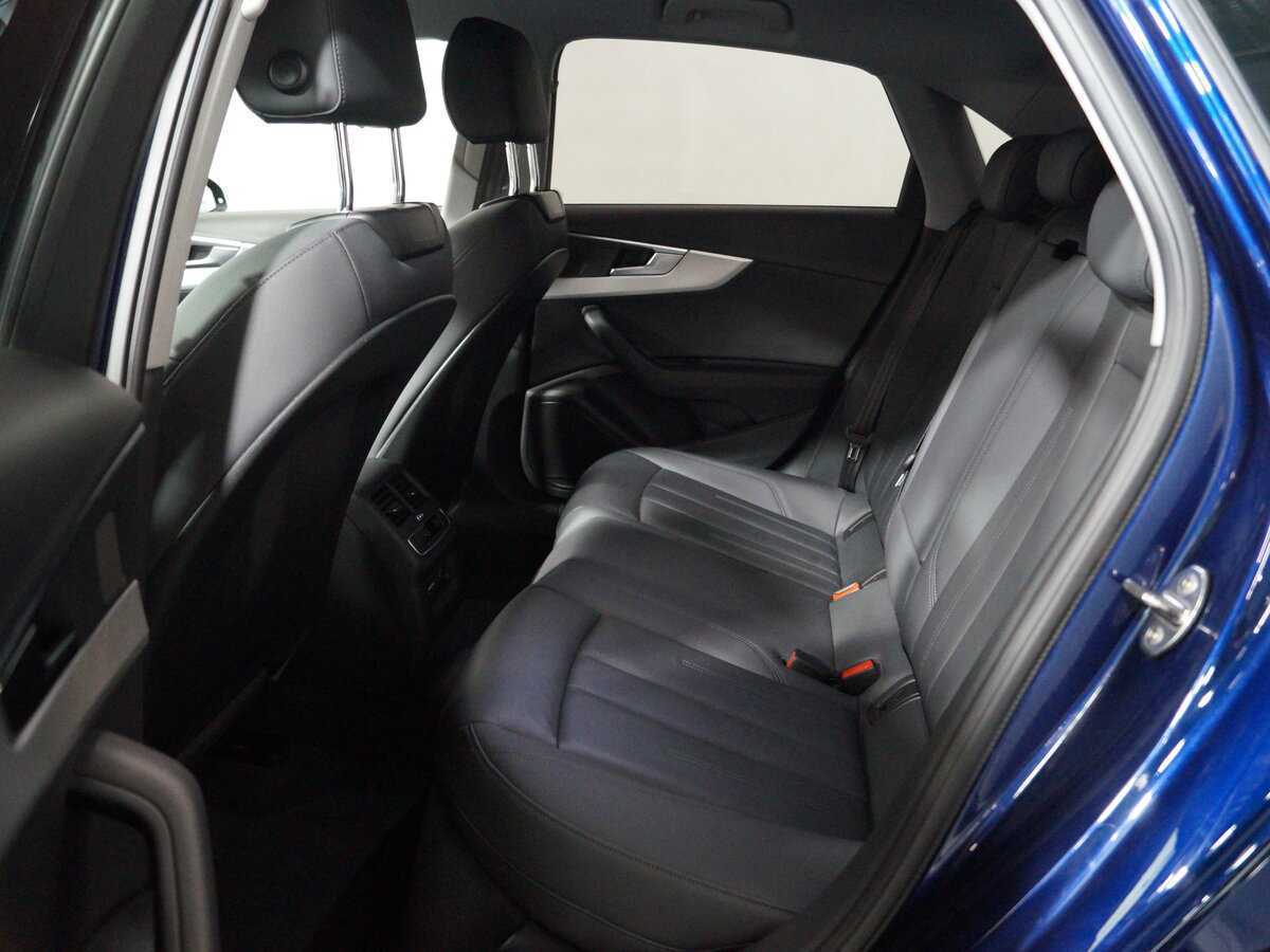 Б/У Ауди А4 2020 года. Фото: #12