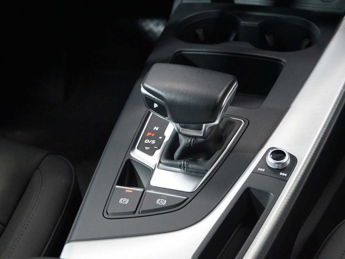 Б/У Ауди А4 2020 года. Фото: #18