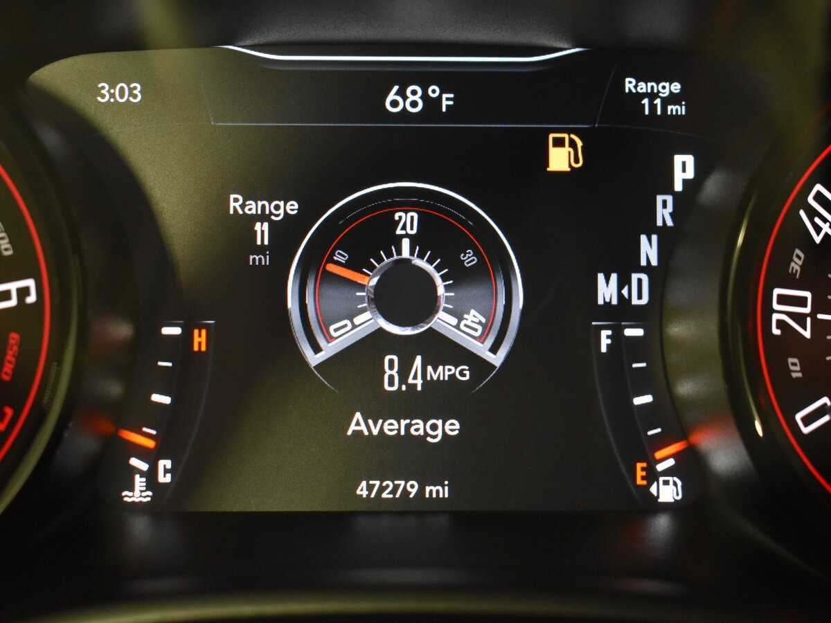 Б/У Додж Челленджер 2020 года. Фото: #10