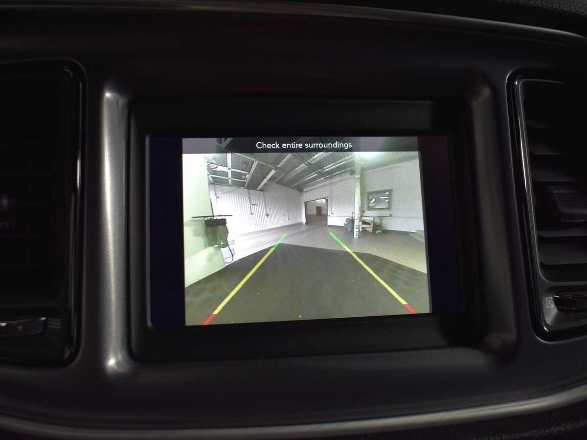 Б/У Додж Челленджер 2020 года. Фото: #15