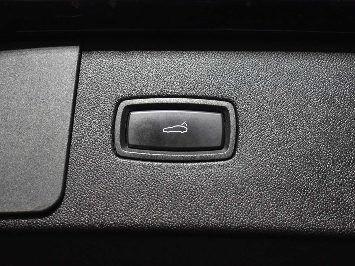 Б/У Порш Кайен 2018 года. Фото: #6