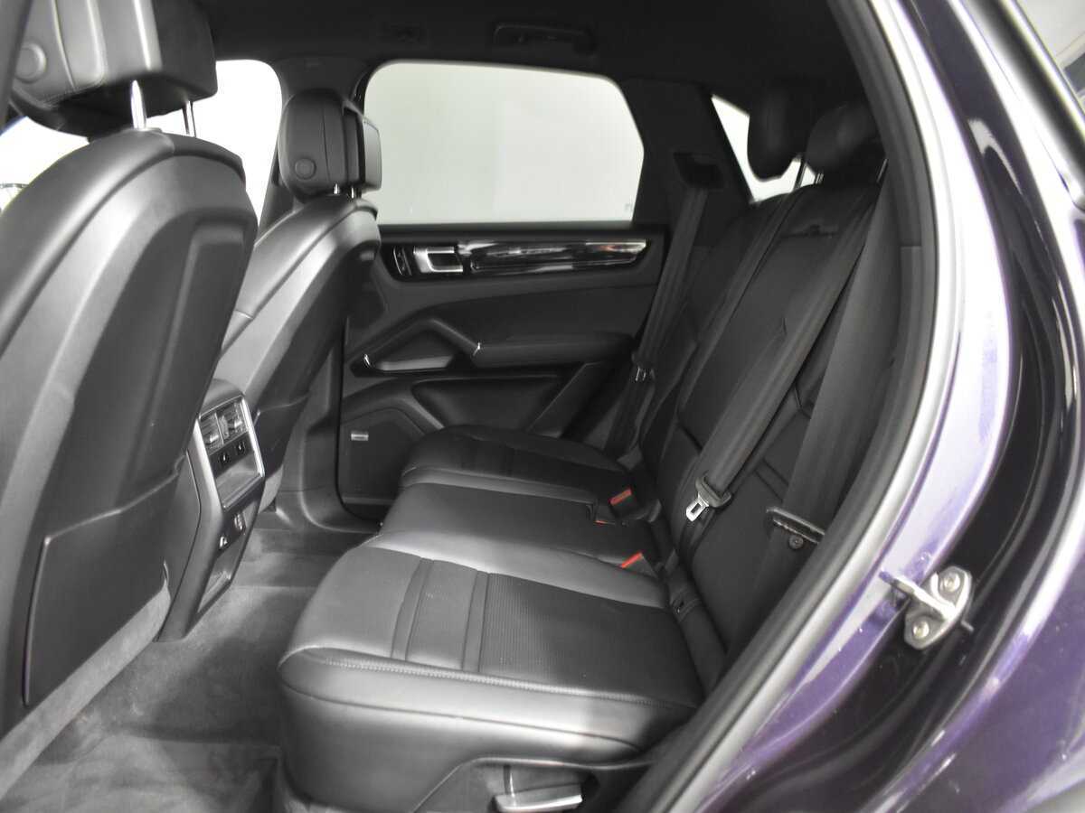 Б/У Порш Кайен 2018 года. Фото: #7