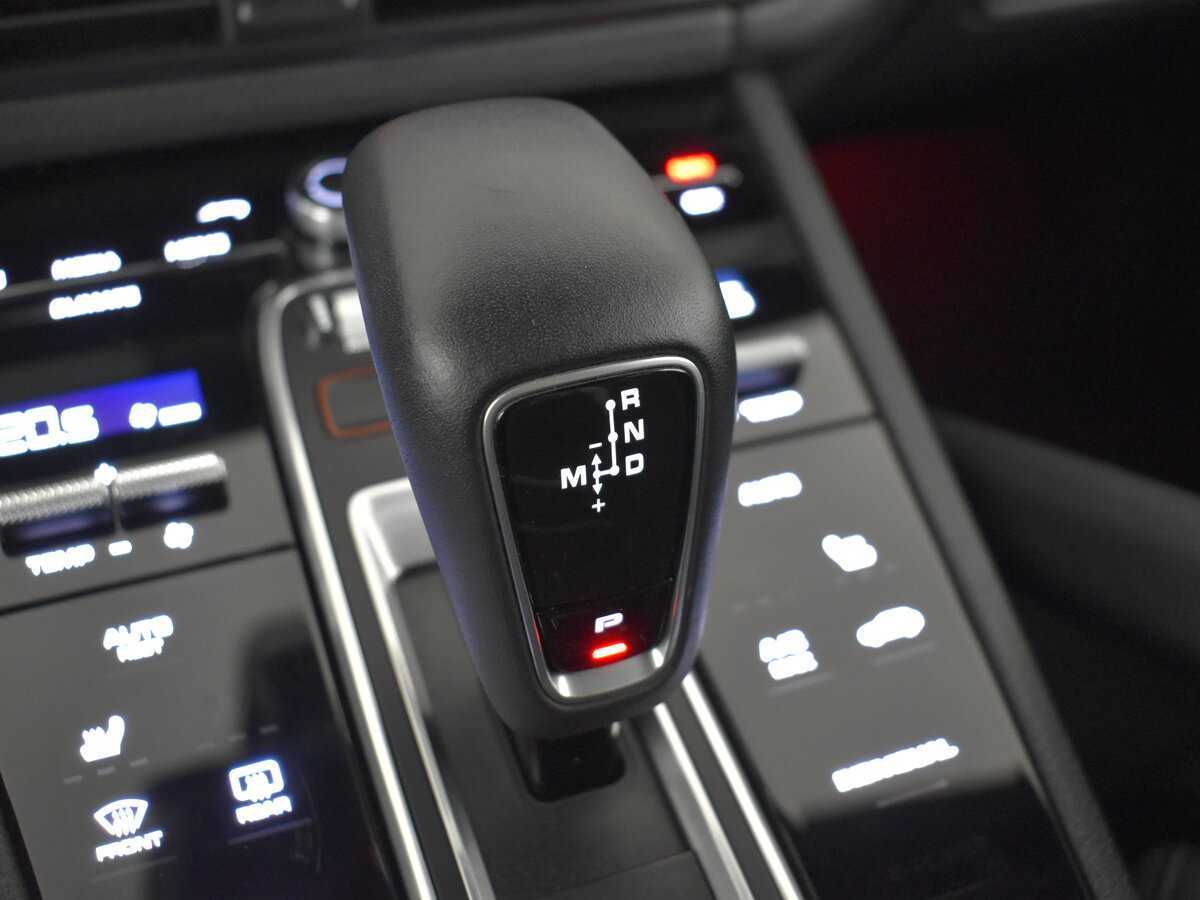 Б/У Порш Кайен 2018 года. Фото: #18