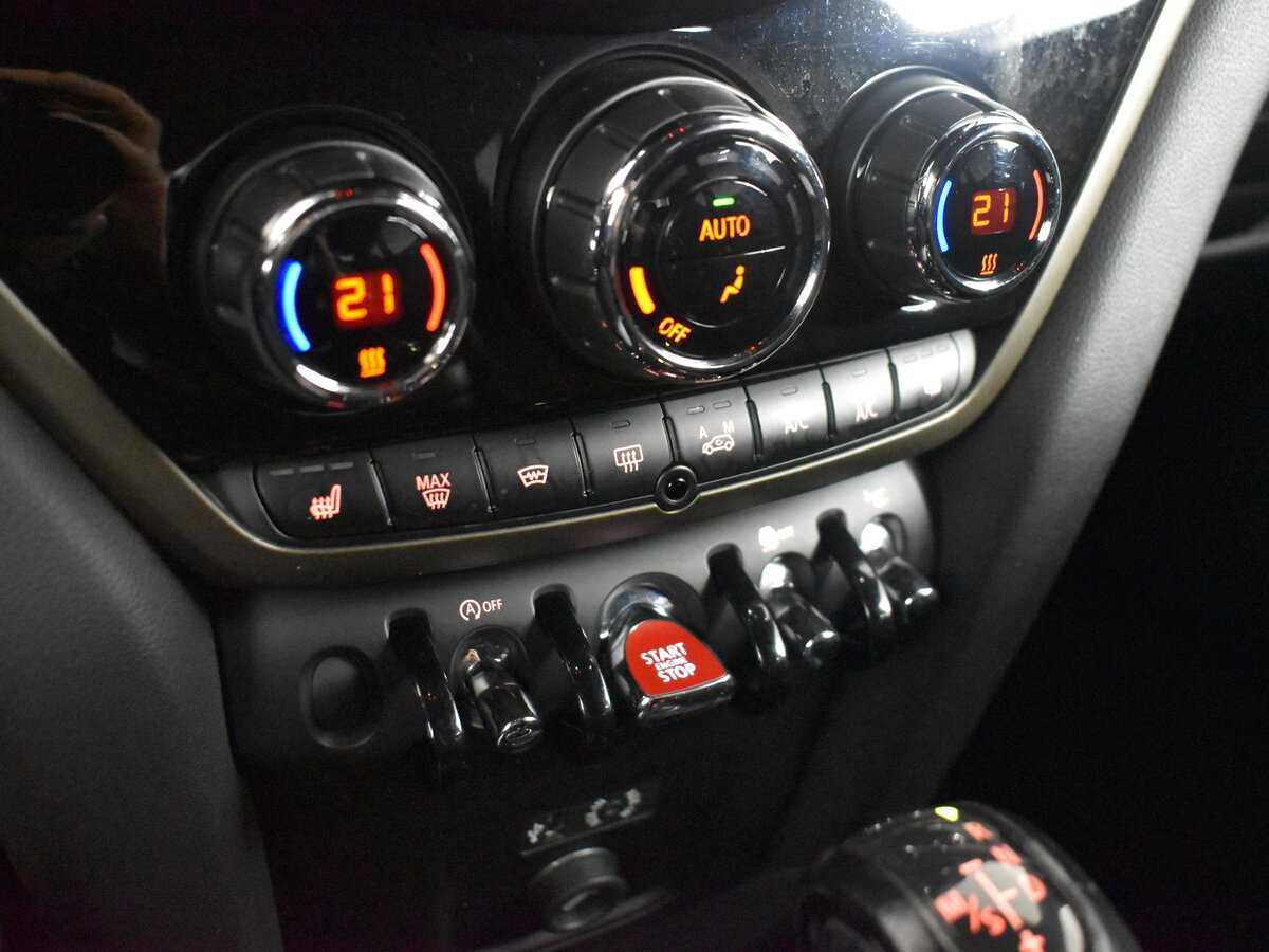 Б/У Мини Каунтримэн 2017 года. Фото: #15