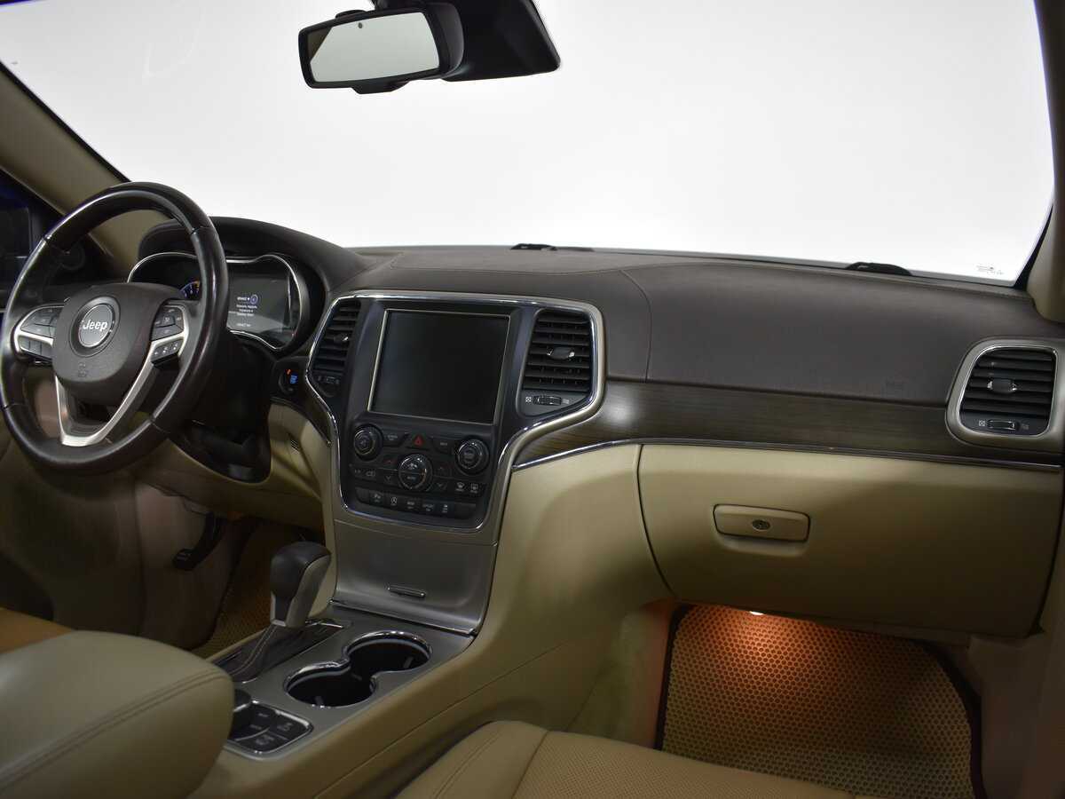 Б/У Джип Гранд Чироки 2016 года. Фото: #15