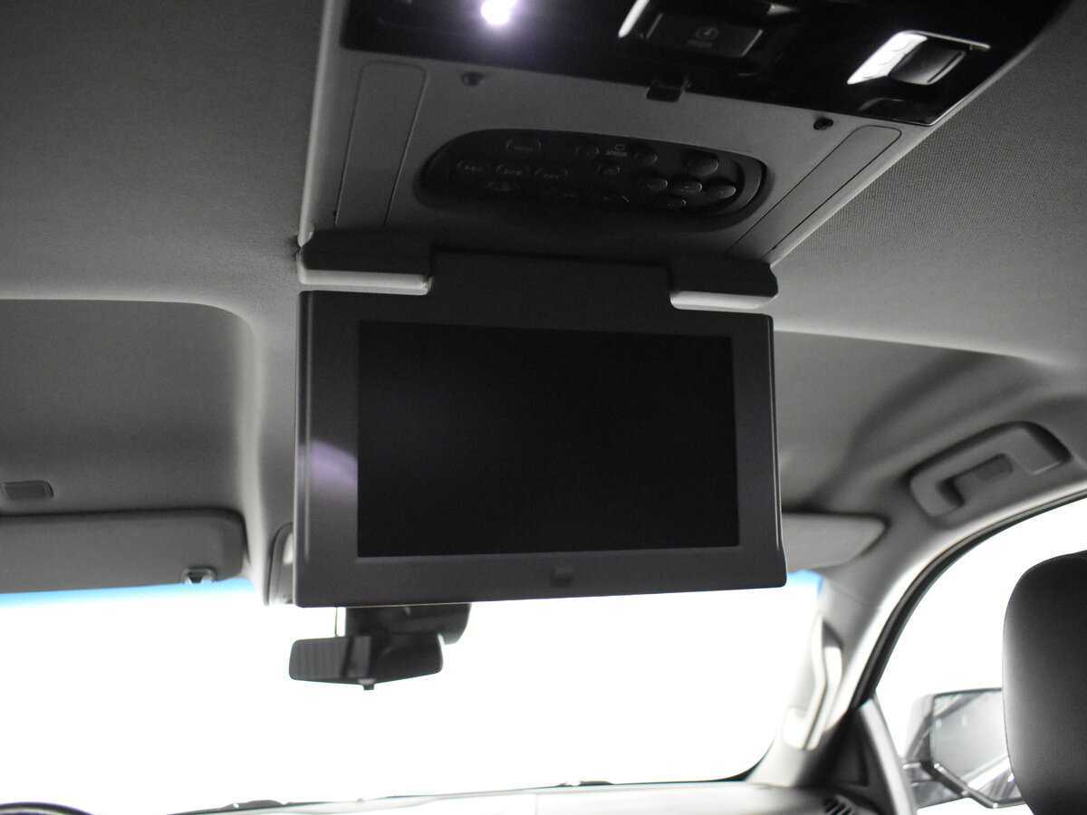 Б/У Кадиллак Эскалэйд 2018 года. Фото: #10