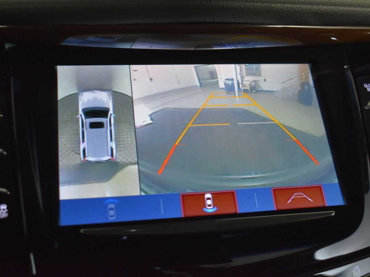 Б/У Кадиллак Эскалэйд 2018 года. Фото: #24