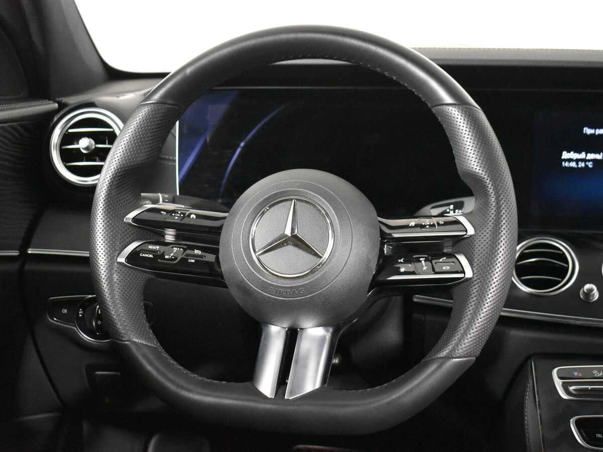 Б/У Мерседес-Бенц Е-Класс 2020 года. Фото: #11