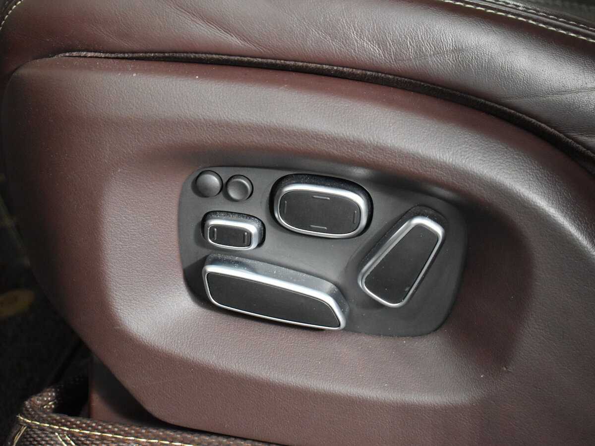 Б/У Лэнд Ровер Рэнж Ровер 2013 года. Фото: #13