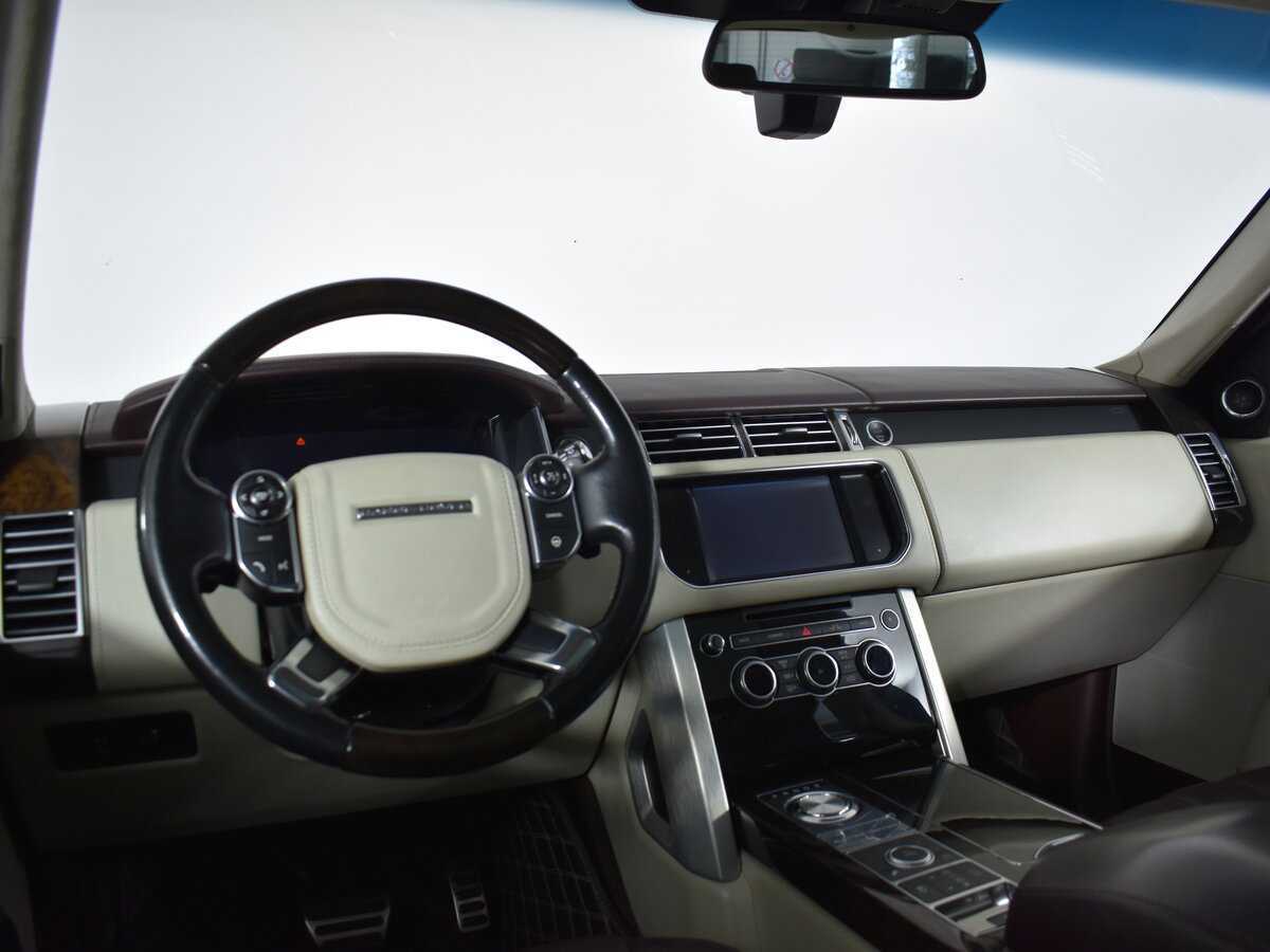 Б/У Лэнд Ровер Рэнж Ровер 2013 года. Фото: #17