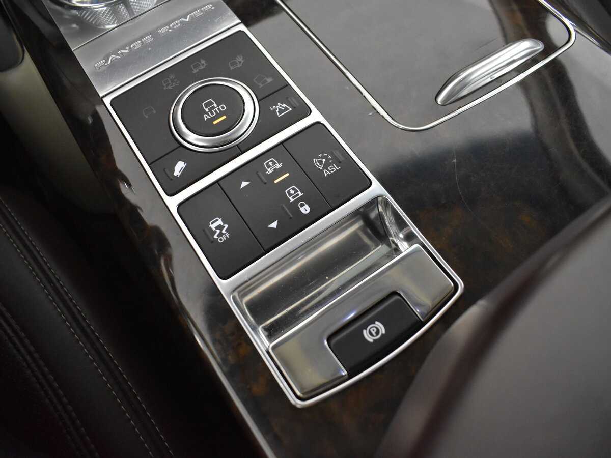 Б/У Лэнд Ровер Рэнж Ровер 2013 года. Фото: #20