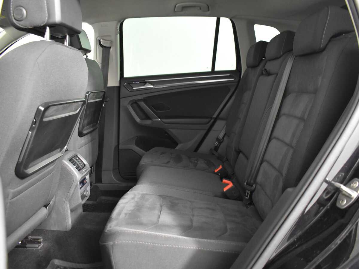 Б/У Фольксваген Тигуан 2017 года. Фото: #13