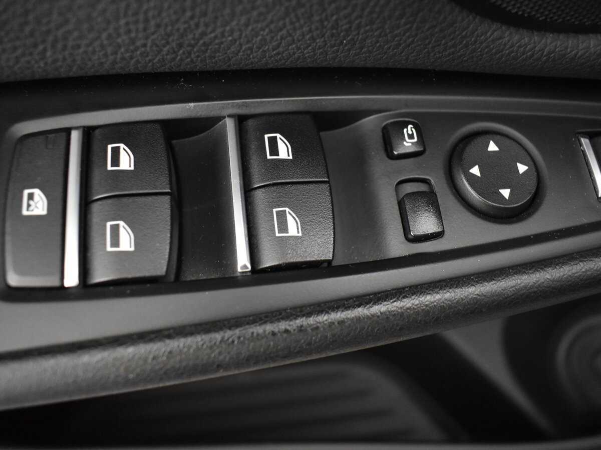 Б/У БМВ Икс6 2016 года. Фото: #6