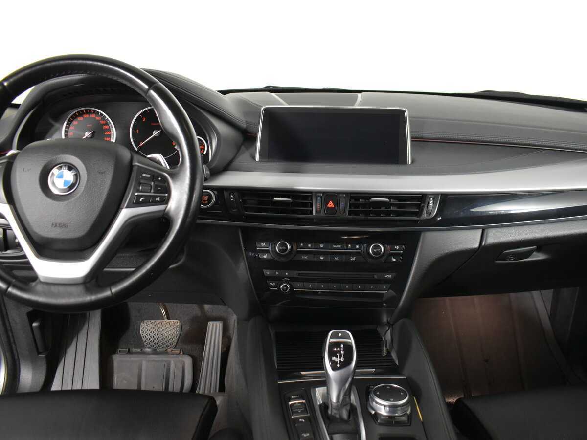 Б/У БМВ Икс6 2016 года. Фото: #10