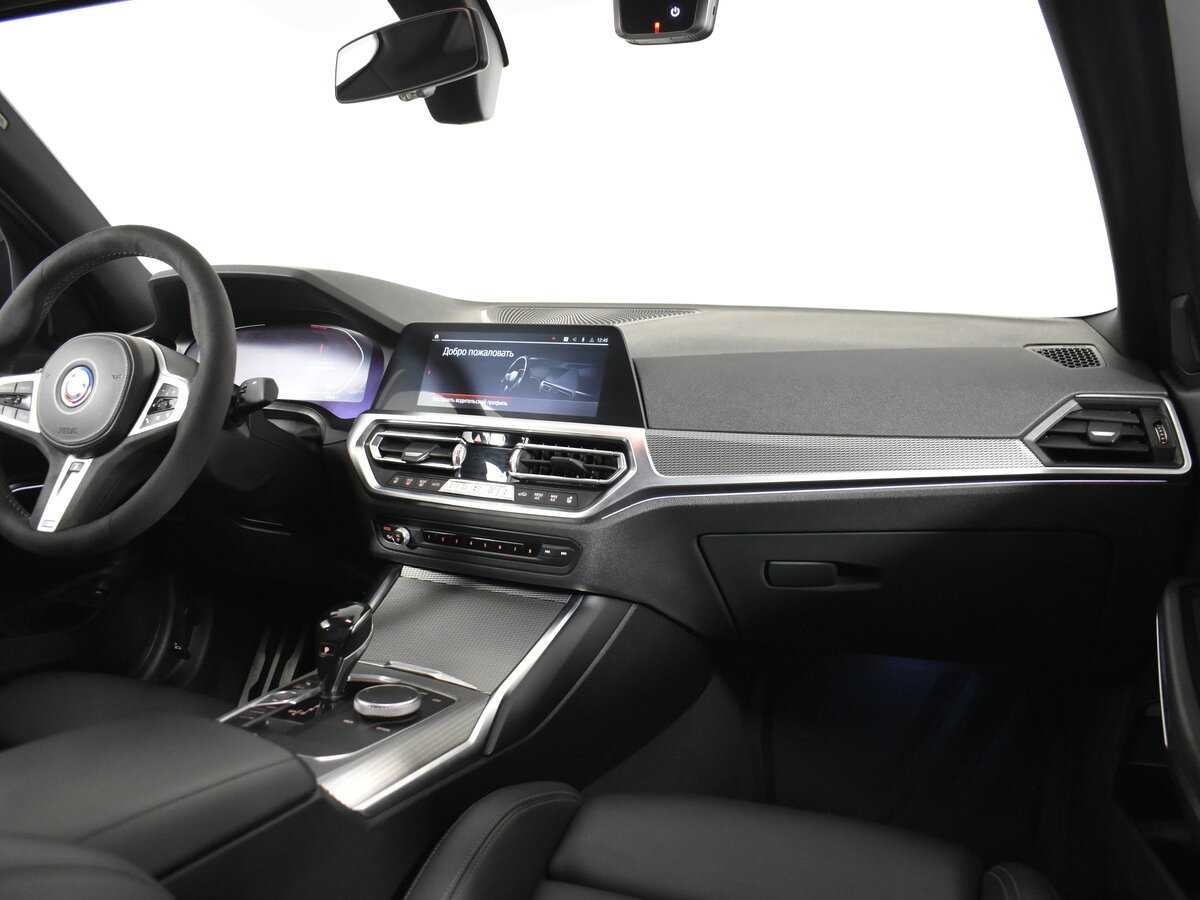 Б/У БМВ 3 серии 2019 года. Фото: #12