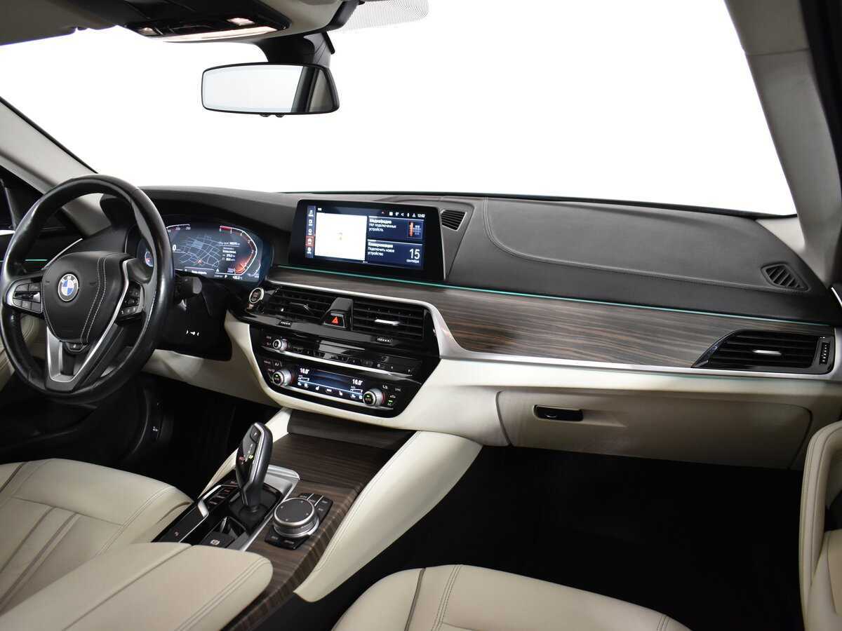 Б/У БМВ 5 серии 2019 года. Фото: #16