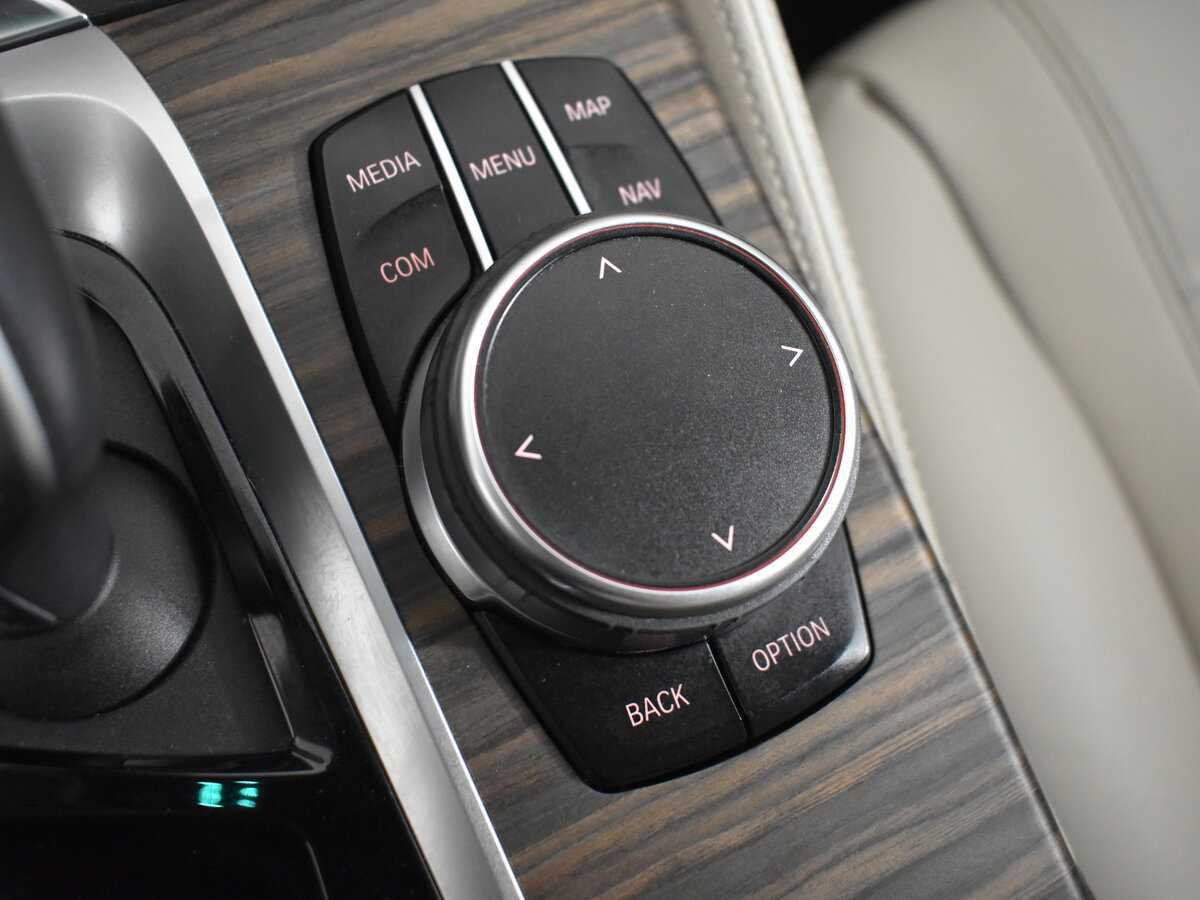 Б/У БМВ 5 серии 2019 года. Фото: #19