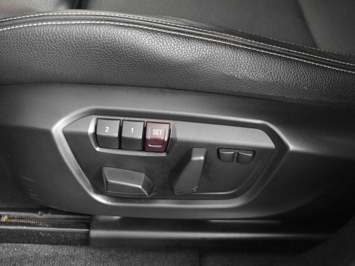 Б/У БМВ Икс4 2015 года. Фото: #8