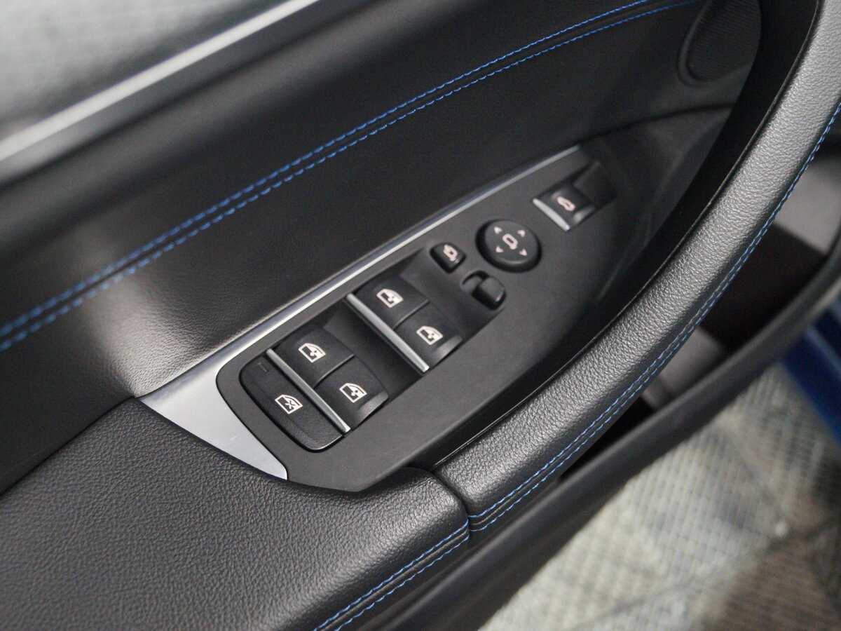 Б/У БМВ Икс4 2019 года. Фото: #8