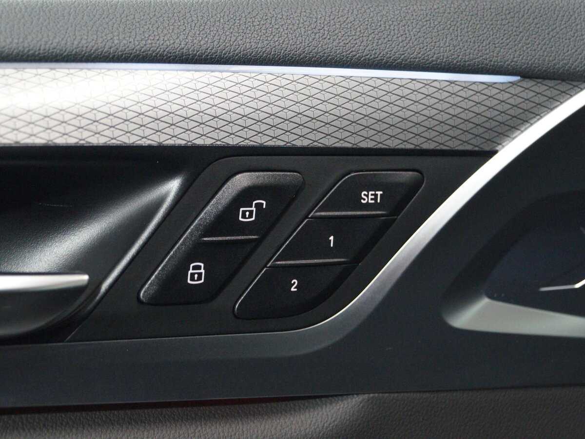 Б/У БМВ Икс4 2019 года. Фото: #13