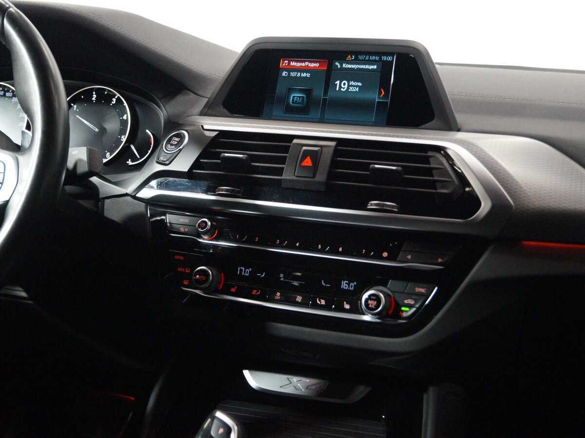 Б/У БМВ Икс4 2019 года. Фото: #14