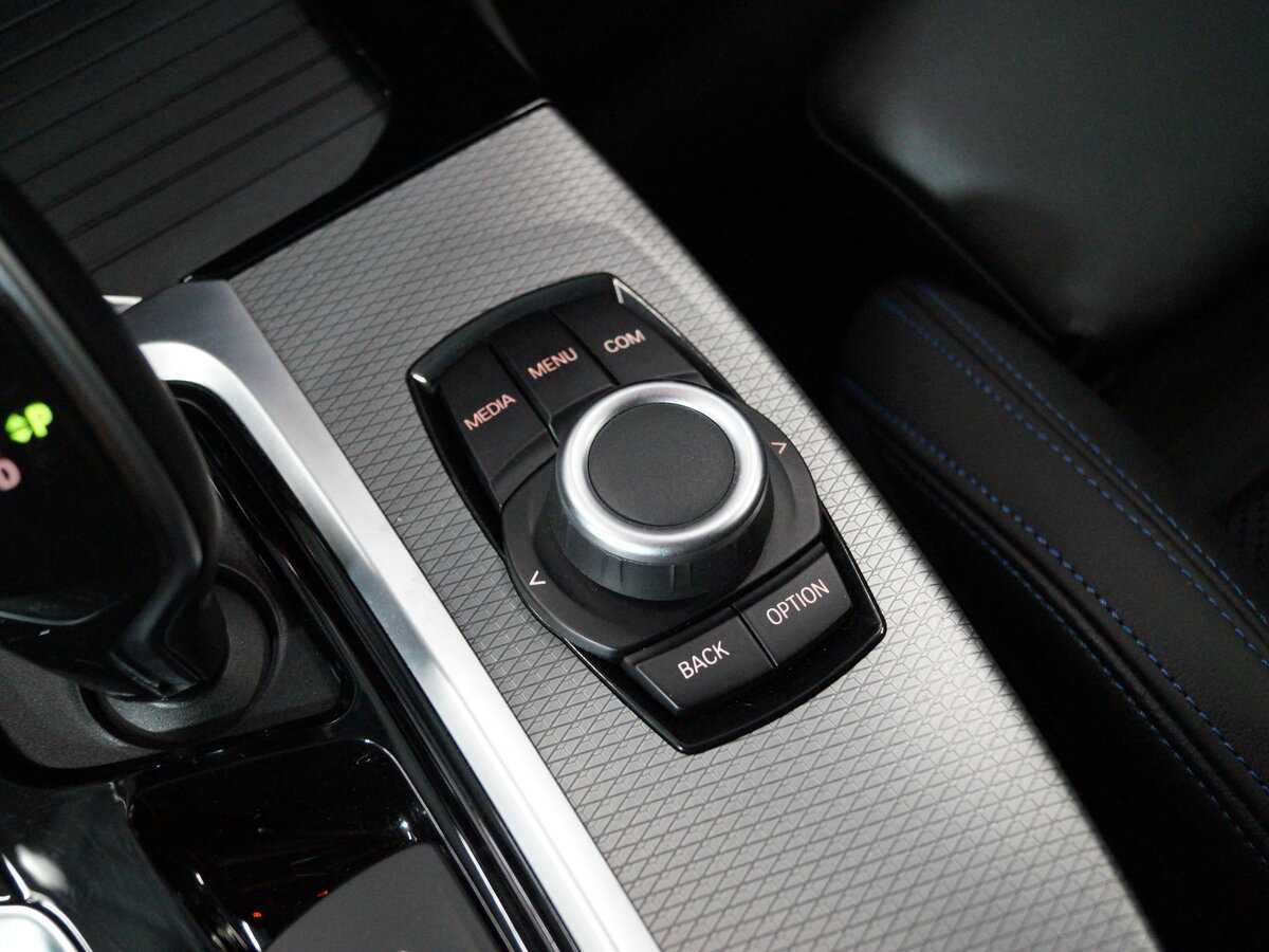 Б/У БМВ Икс4 2019 года. Фото: #20