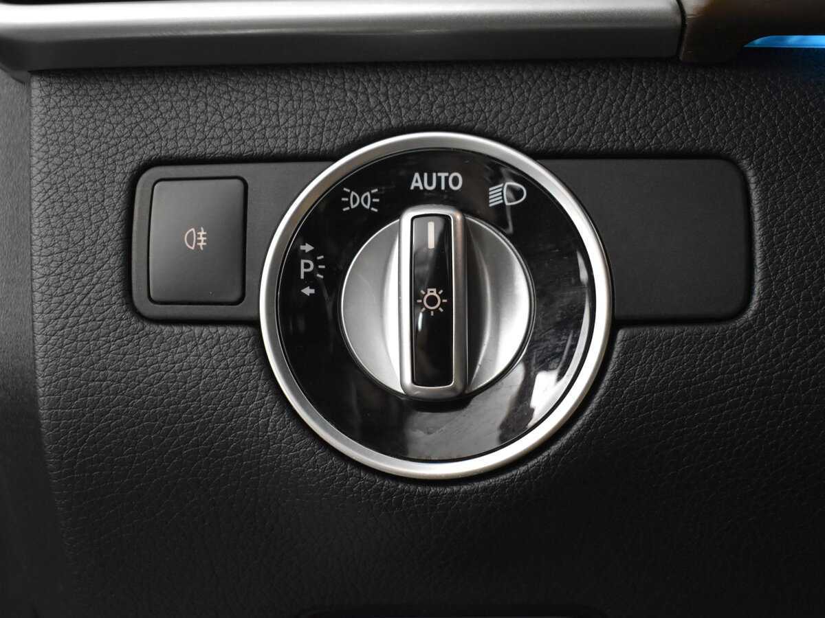 Б/У Мерседес-Бенц ГЛЕ 2016 года. Фото: #11