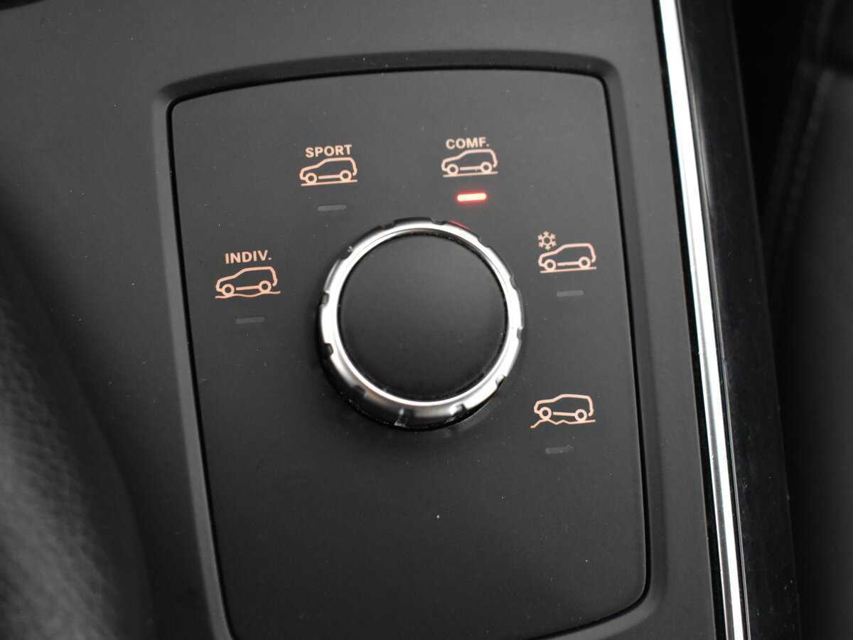 Б/У Мерседес-Бенц ГЛЕ 2016 года. Фото: #16