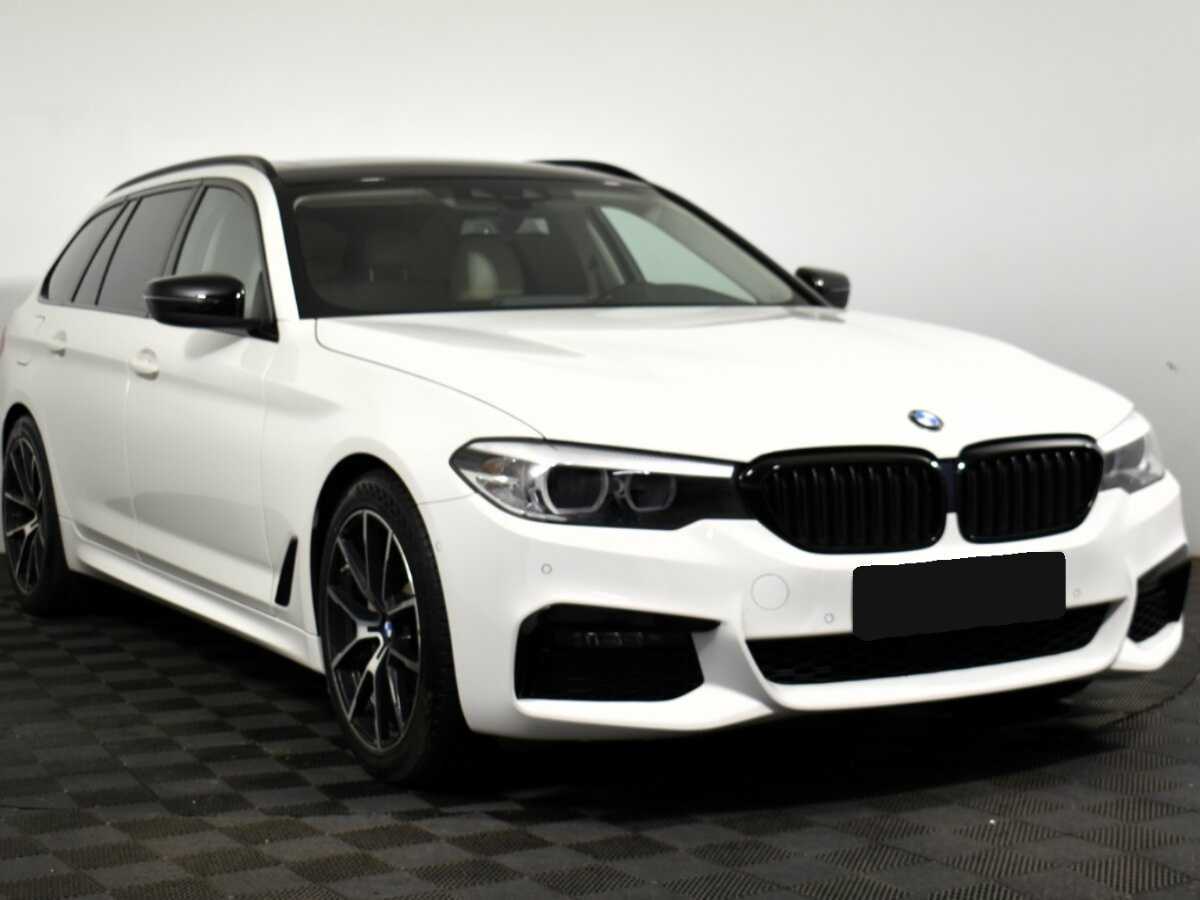 Б/У БМВ 5 серии 2018 года. Фото: #2