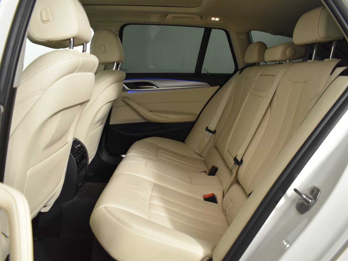 Б/У БМВ 5 серии 2018 года. Фото: #7