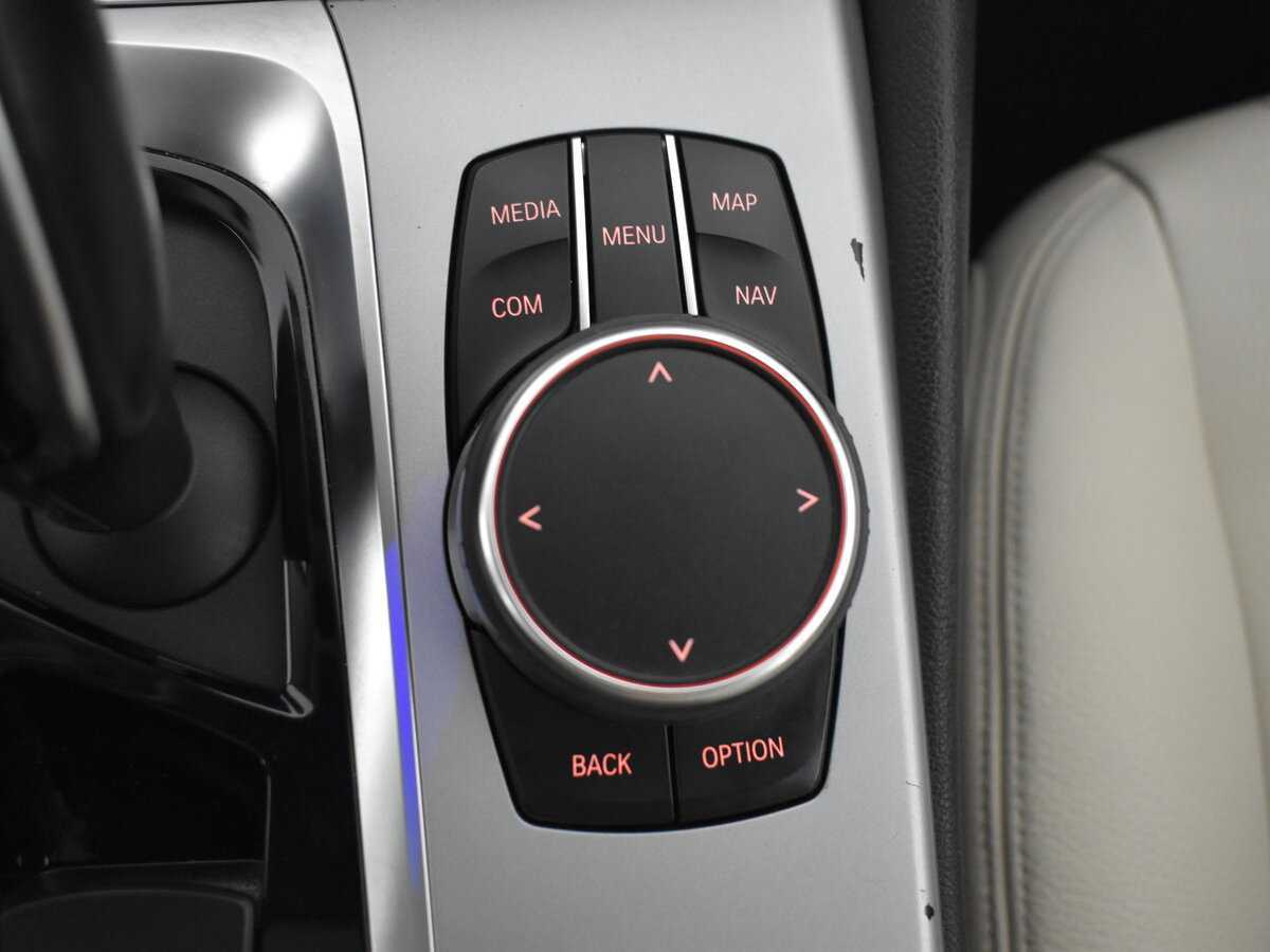 Б/У БМВ 5 серии 2018 года. Фото: #17