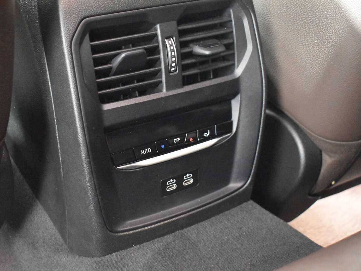 Б/У БМВ 3 серии 2020 года. Фото: #7