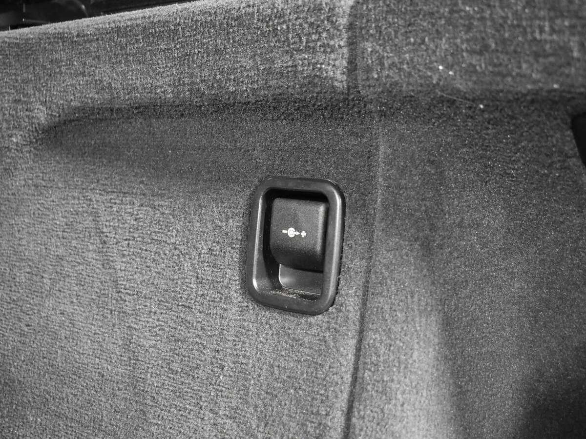 Б/У БМВ Икс5 2015 года. Фото: #7