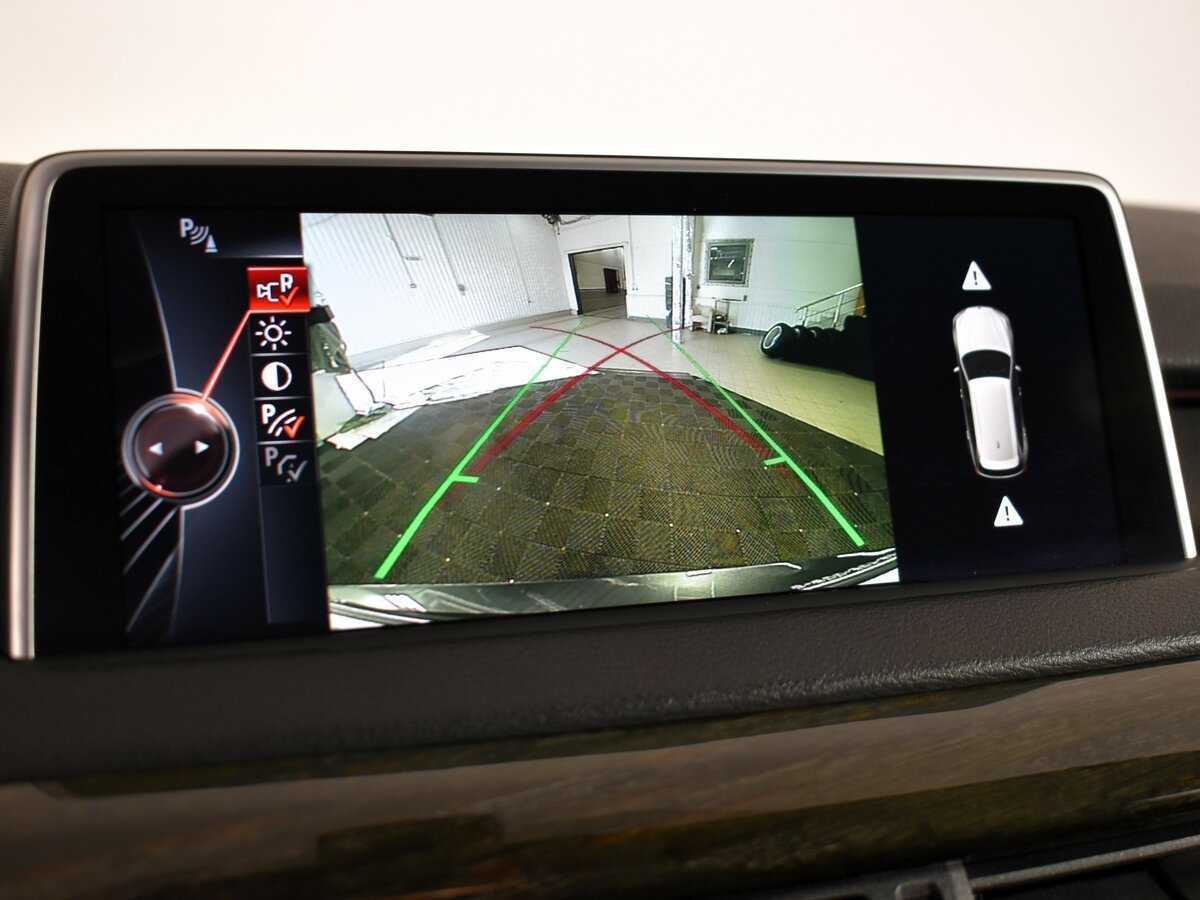 Б/У БМВ Икс5 2015 года. Фото: #26