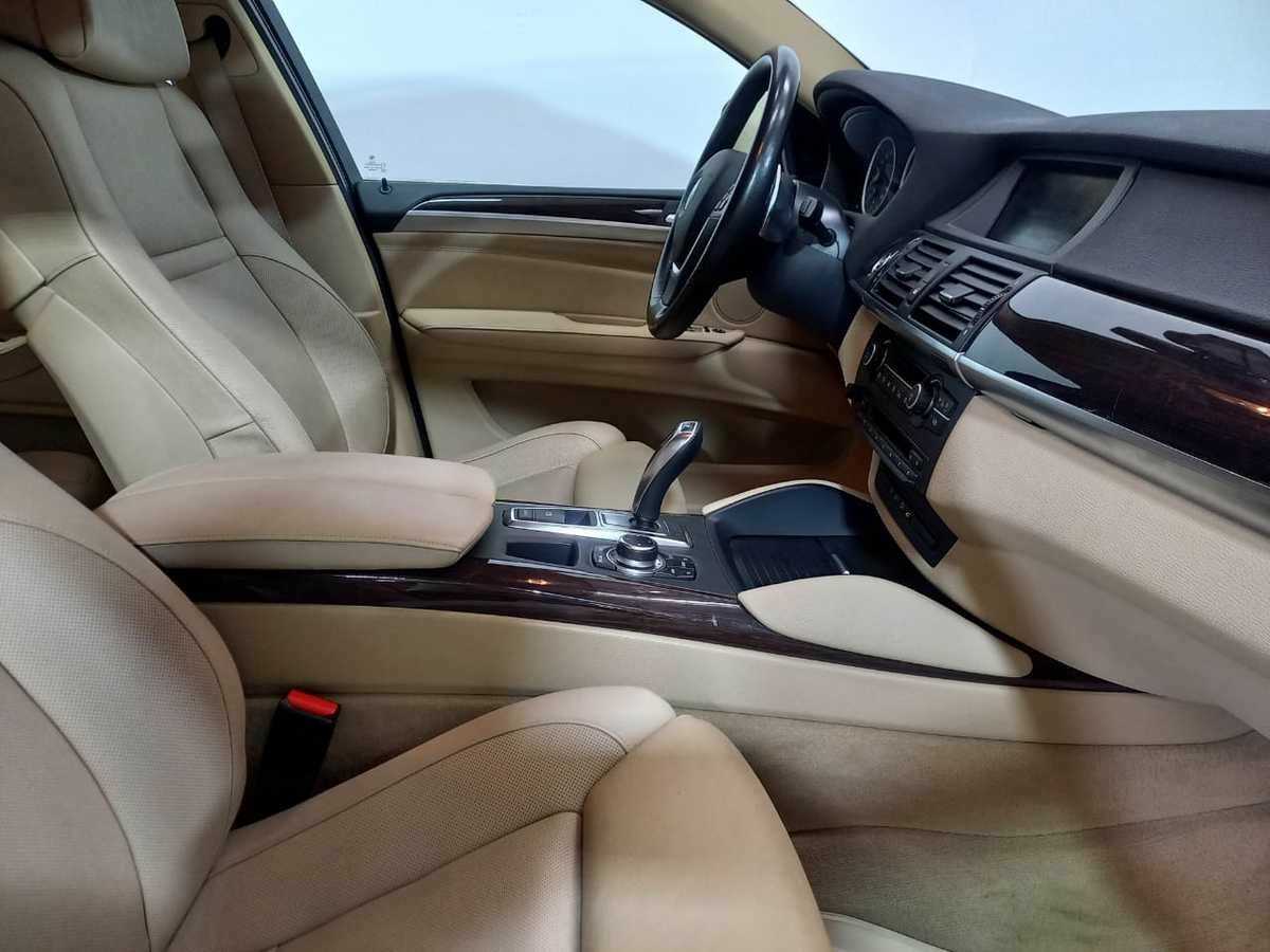 Б/У БМВ Икс6 2012 года. Фото: #9