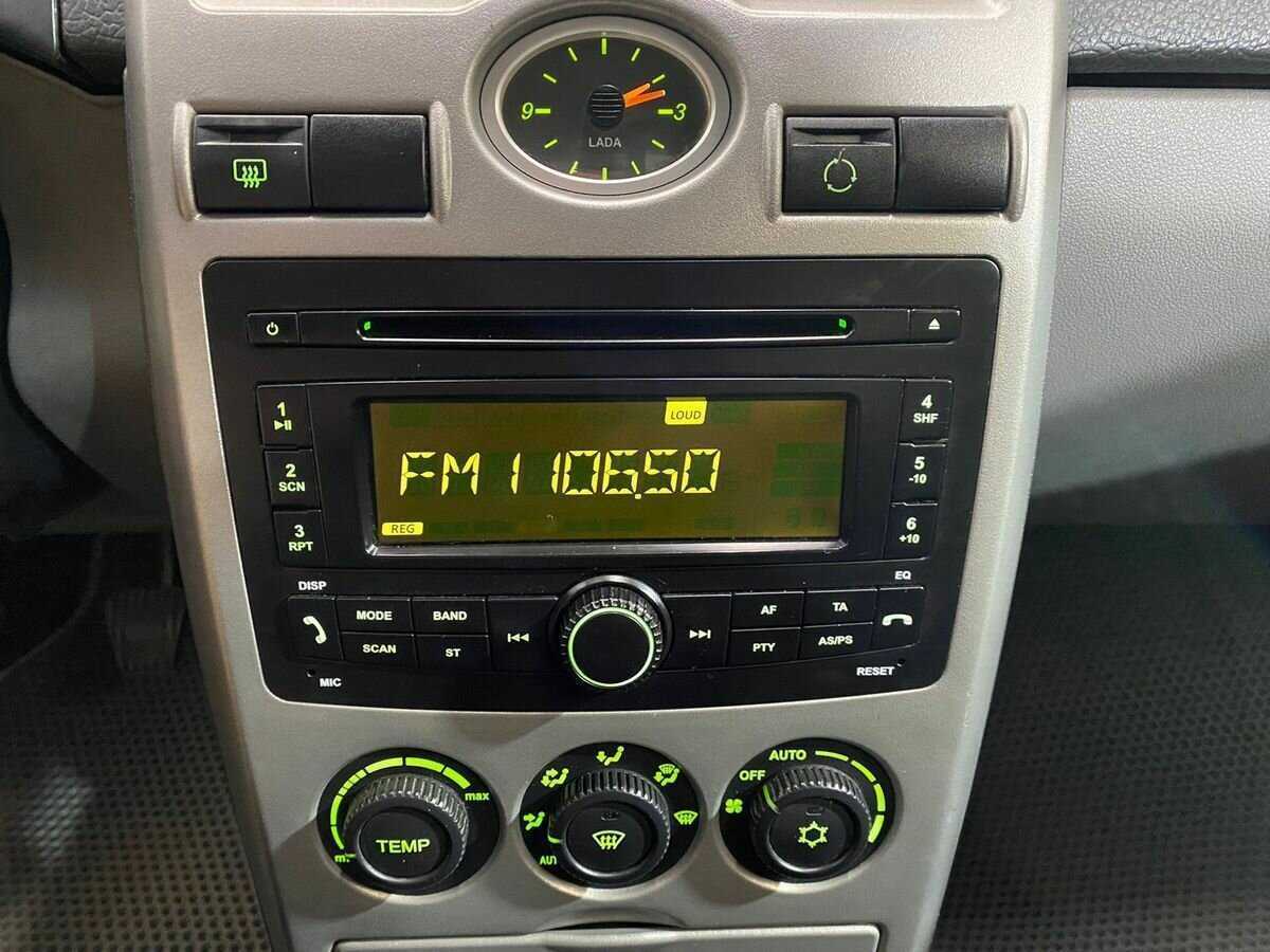 Б/У Лада (ВАЗ) Приора 2011 года. Фото: #11