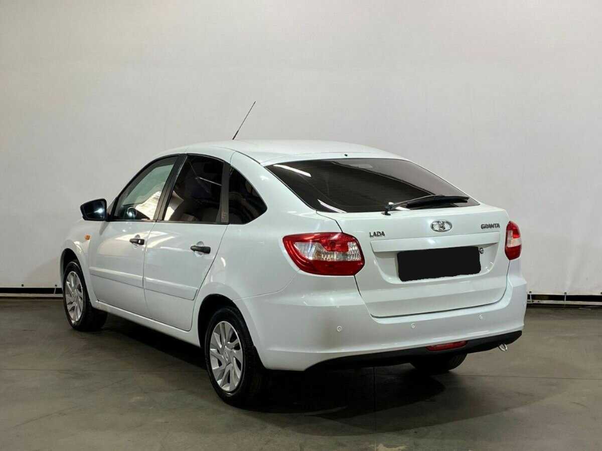 Б/У Лада (ВАЗ) Гранта 2016 года. Фото: #6